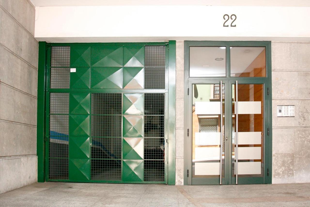 Loft " La Fabrica De Gas",Parking Apartman Oviedo Kültér fotó